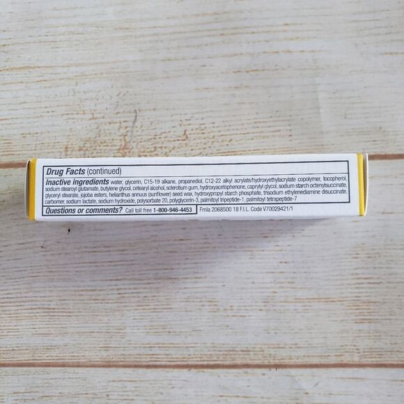 Kiehl's Better Sun Screen UV Serum SPF 50+ Collagen Peptide 0.5 fl. oz - Picture 4 of 8